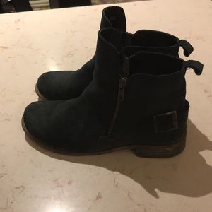 Fitzwell leather suede zipper buckle booties SZ 9